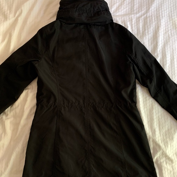 Michael Kors black rain jacket - Picture 11 of 11